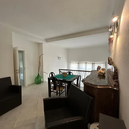 Oasis * Forte dei Marmi